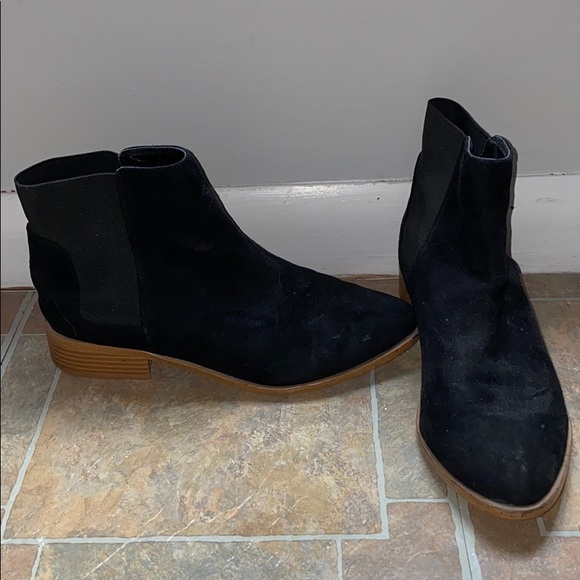 Black Chelsea booties - Picture 2 of 4
